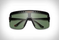 Retro-Style Performance Sunglasses Image 3