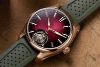 Sporty Elegance Sleek Timepieces Image 3