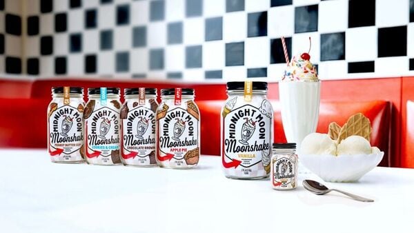 Vanilla-Flavored Moonshine Cream Liqueurs
