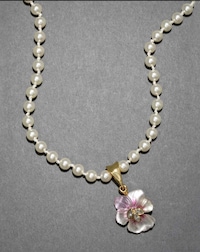 Hotel-Inspired Jewelry Collections Image 7
