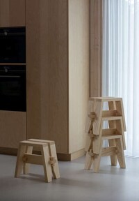 Highly Functional Stools Image 5