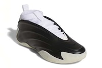 Lifestyle-Catering Molded Footwear Image 4