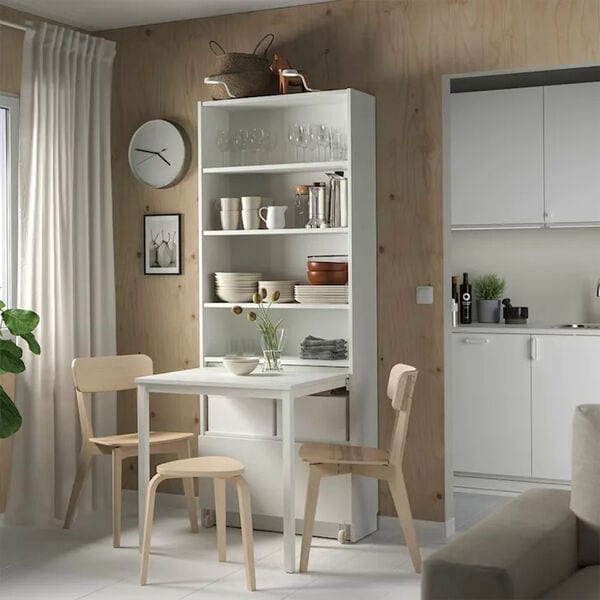 Small-Space-Friendly Bookcases