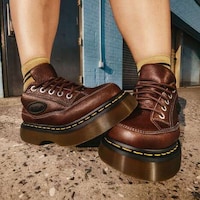 90&rsquo;s Inspired Archival Footwear Image 1
