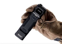 Handheld High-Performance Flashlights Image 2