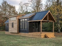 Cottage-Like Luxurious Villas