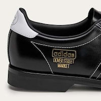 Fashionable Bowling-Inspired Sneakers Image 3