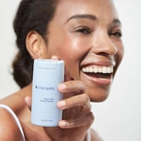 Water-Activated Facial Cleansers Image 2