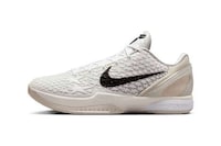 Star Motif Performance Footwear Image 1