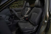 Sporty Fuel-Efficient SUVs Image 8