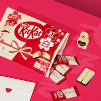 Romantic Japanese Snack Boxes Image 2