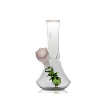 Flower-Inspired Bong Designs Image 1