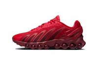 Bold Tonal Dynamic Sneakers Image 1