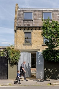 Remodelled Staircase-Centric Homes Image 4