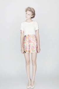Preening Prestine Fashion Image 2