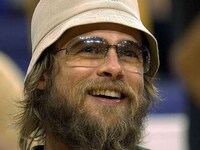 Celeb Hat Donations Image 7