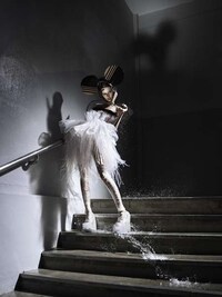 Scissor Head Fashiontography Image 6