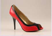 Personal Shoe Shoppers Image 5