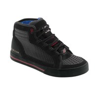 Immaculate Skate Sneakers Image 8