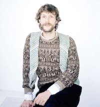 Acid-Tripping Apparel Image 3
