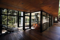 Glass Modern Homes Image 2