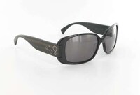 Luxury Green Eyewear Image 6