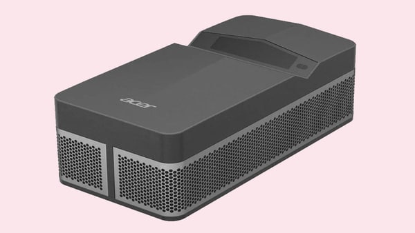 Professional Classroom-Ready Projectors Image 1
