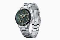 Tropical Avian-Inspired Timepieces Image 2