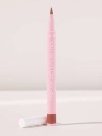 Staining Lip Liners Image 2