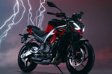 High-Performance Streetfighter Bikes