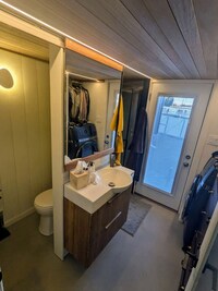 Rooftop Terrace Tiny Homes Image 3