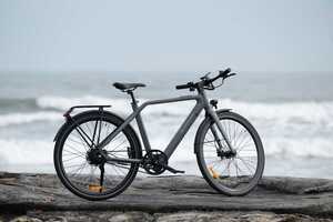 Auto Triple-Speed E-Bikes Article Thubnail