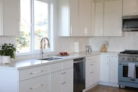 Design-Forward Kitchen Faucet Collections Image 2