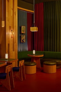 Japanese Listening Bar-Inspired Restaurants Image 3