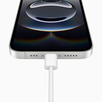 Flagship-Inspired Value Smartphones Image 7
