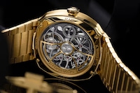 Boutique-Exclusive Premium Timepieces Image 4