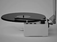 Memphis-Inspired Vinyl Turntables Image 3