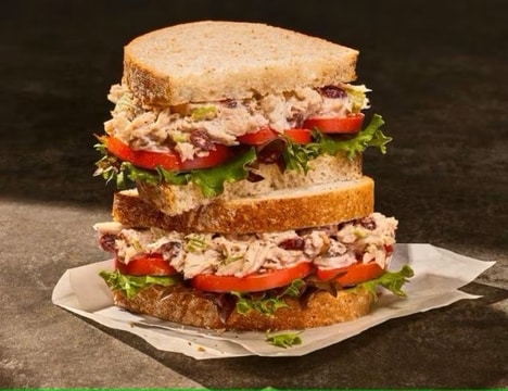 Cranberry-Infused Chicken Sandwiches