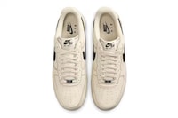 Minimal Contrast Lifestyle Sneakers Image 3