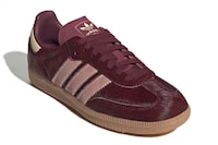 Textural Lifestyle Nostalgic Footwear Image 3