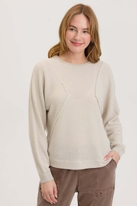 Timeless Easy-Care Clothing Image 6