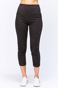 Timeless Easy-Care Clothing Image 7