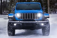 Adventure-Ready Backroad SUVs Image 2