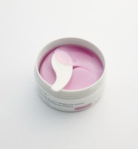 Under-Eye Gel Patches Image 4