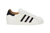 Minimal Collaborative Premium Footwear Image 1