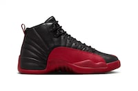 Stealthy Colorblocked Basketball Shoes Image 2