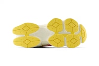 Vibrant Tonal Lifestyle Sneakers Image 3