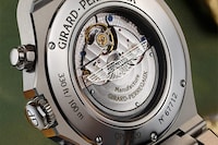 Demure Iridescent Timepieces Image 4