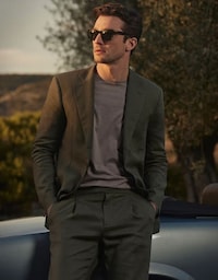 Adaptable Warm Weather Suits Image 2