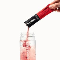 Fruit-Powered Hydration Sticks Image 2